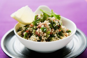  Ljetna salata od ječma i povrća 